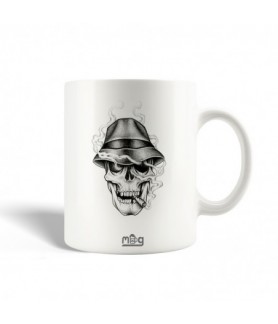 Mug skull smoke